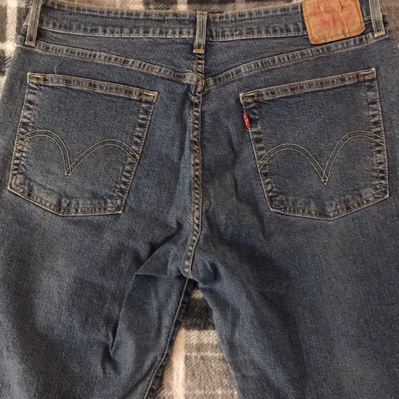 LEVI’S VINTAGE 519 BOOTCUT JEANS - Picture 4 of 8
